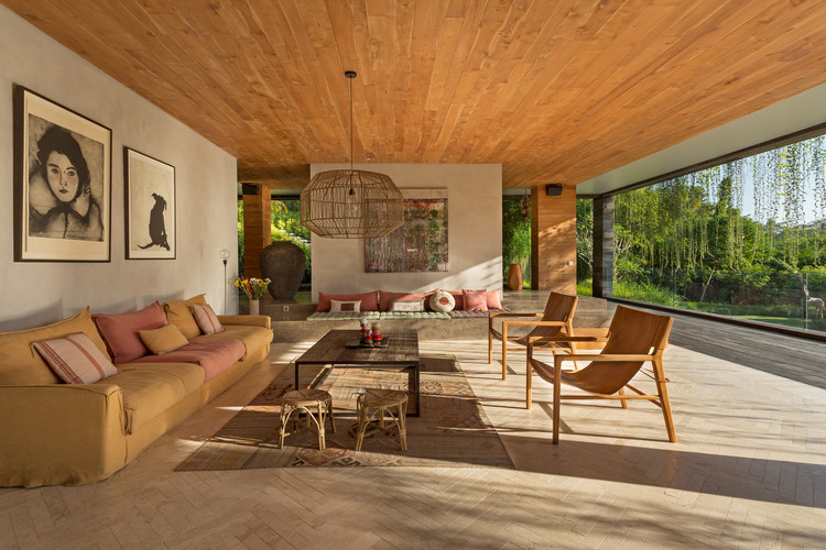 Structural Innovation: The Cantilever and the Slope